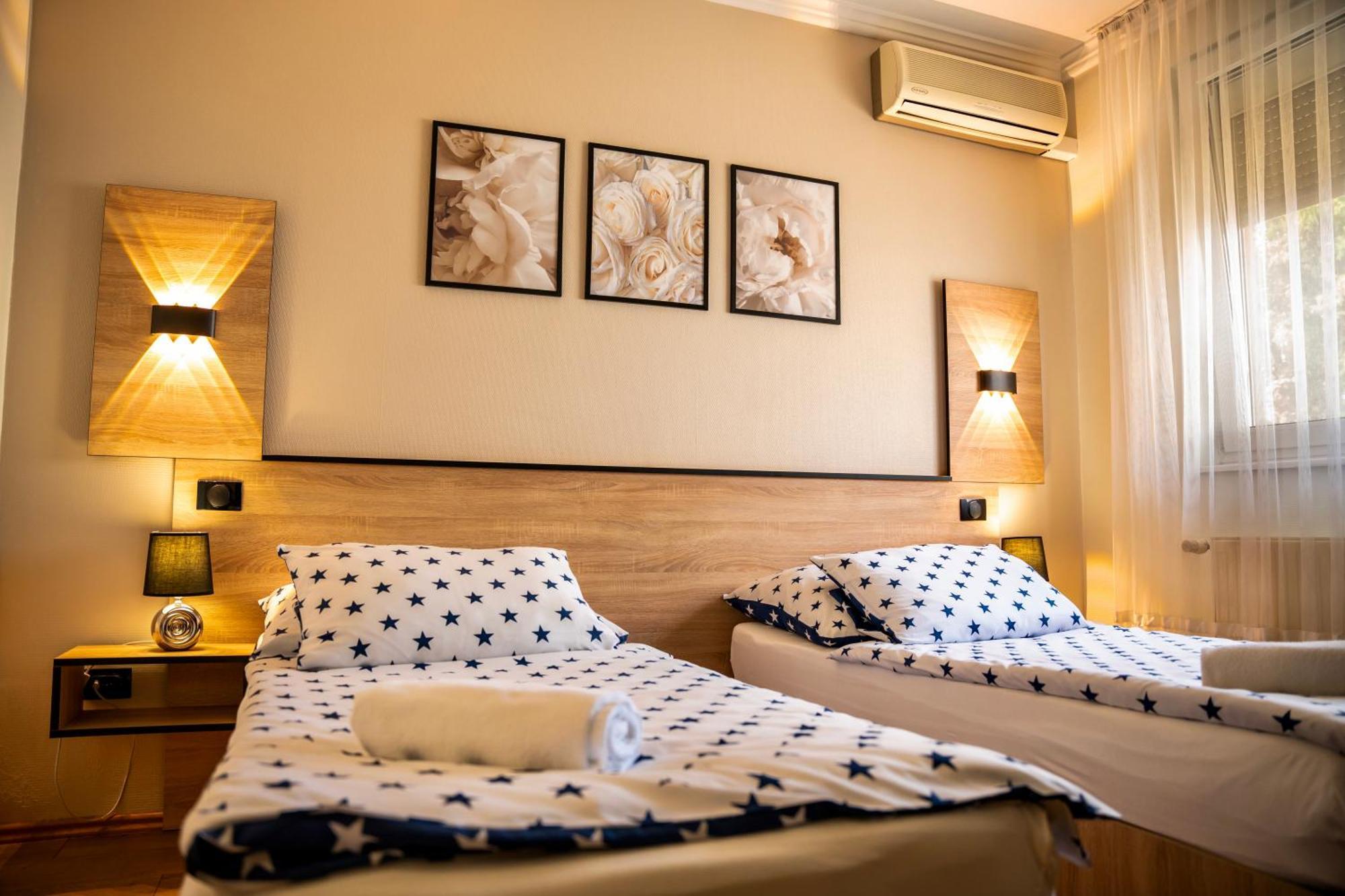 Hotel Bolero เยอร์ ภายนอก รูปภาพ