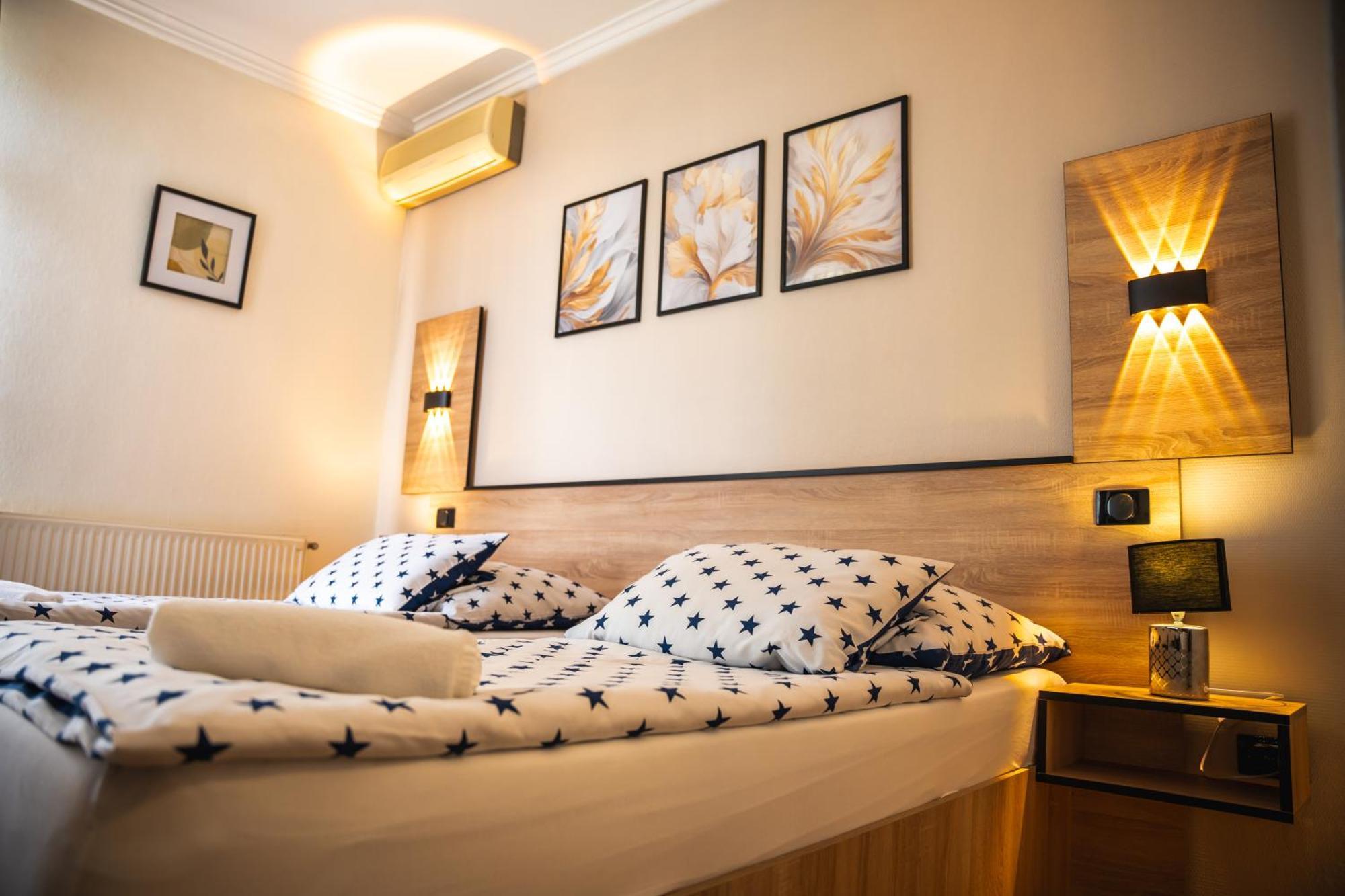 Hotel Bolero เยอร์ ภายนอก รูปภาพ
